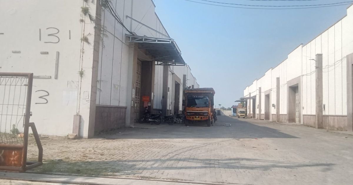 Diduga dibekingi Wartawan, Kapolres Belawan dan Disperindag diminta tindak Gudang beras yang diduga Ilegal di RPH