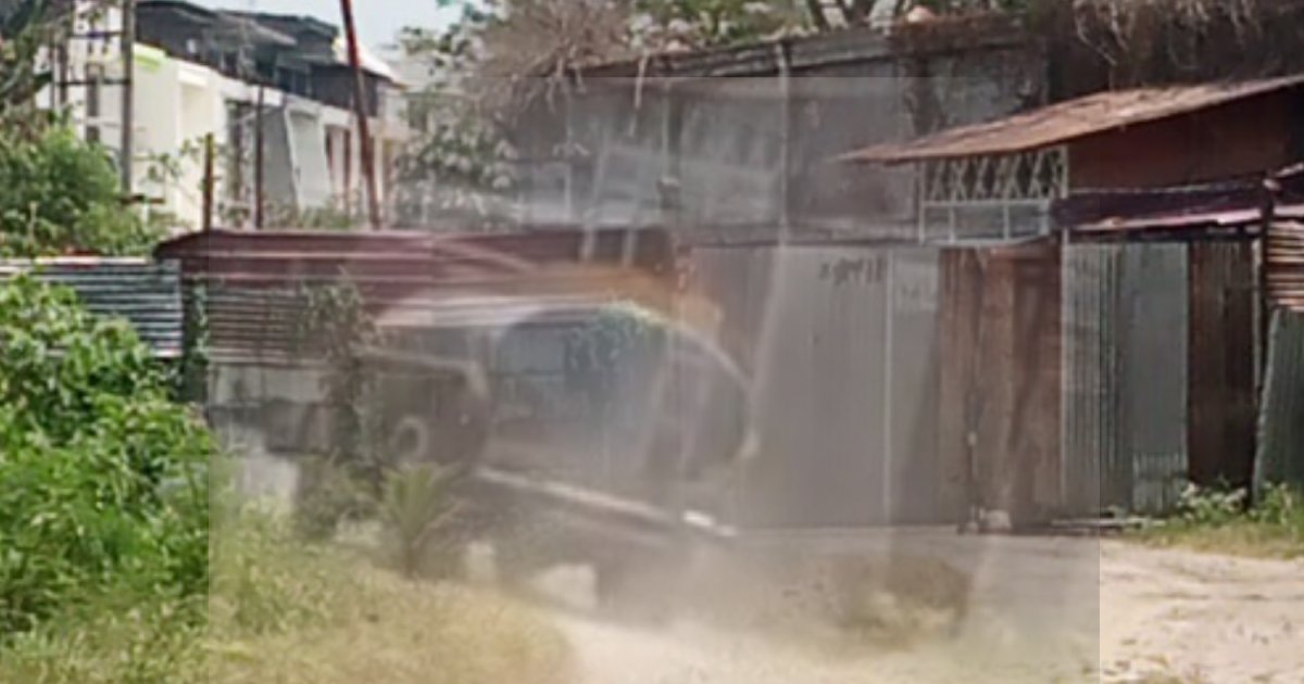 Warga resah dengan bau menyengat, Dinas Lingkungan Hidup diminta turun ke gudang yang diduga pengolahan limbah B3 di Medan Deli